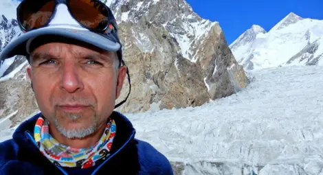 Един от най-близките хора на Боян Петров разкри какъв пазарлък за стотици хиляди долари е имало за живота на алпиниста!