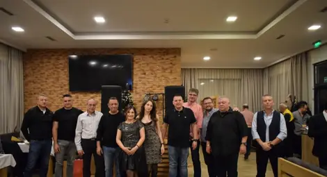 Част от наградените участници в миналогодишния конкурс.	            Снимка: dionislab.bg