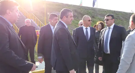 И Румъния иска по-бързо преминаване на Дунав мост И Румъния иска по-бързо преминаване на Дунав мост