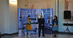 Представят книга за Кристо и плаващите кейове