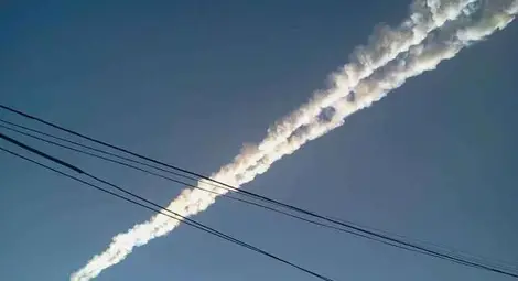 Стотици пострадали от падналия метеорит в Урал /Видео/ Стотици пострадали от падналия метеорит в Урал /Видео/