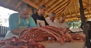 Майсторите от „Голямо Враново“ в шестицата на световното по транжиране