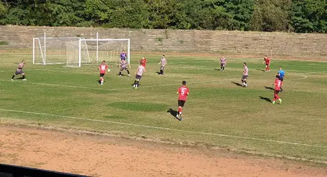 „Локо“ извън релсите у дома и срещу абсолютен опашкар „Локо“ извън релсите у дома и срещу абсолютен опашкар