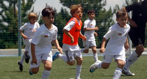 Треньори-скаути ще обучават бъдещи звезди на &bdquo;Реал Мадрид&ldquo; във футболните лагери на тима у нас