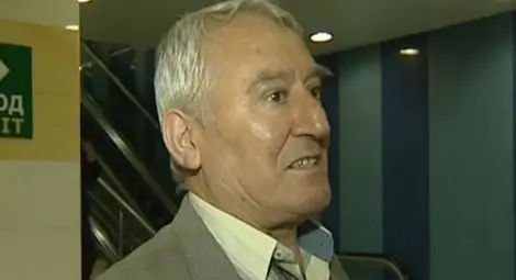 Баща на бивш депутат се потроши в метрото, служителите ни чули, ни видяли