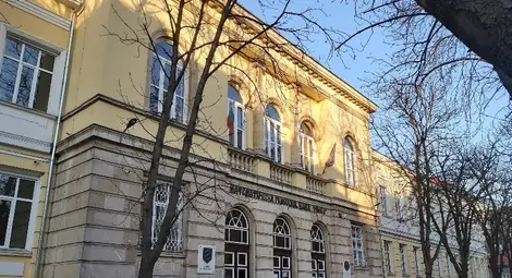 Министър Игнатов подкрепи съкращаването на приема след IV клас в МГ &bdquo;Баба Тонка&ldquo;