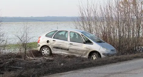 Първата катастрофа на пътя Русе-Бяла за 2017-а се размина без пострадали