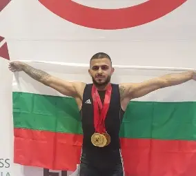 &bdquo;Русе&ldquo; посрещна с аплодисменти своя герой - двукратния еврошампион Ангел Русев