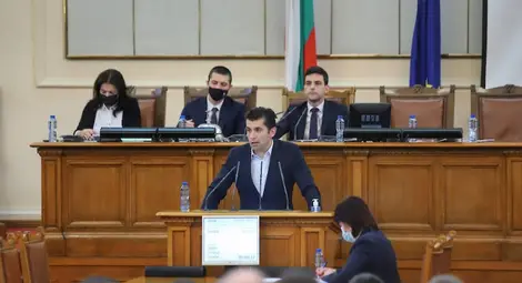 Петков: Рисковете за България са свързани с енергетиката и доставките на газ Петков: Рисковете за България са свързани с енергетиката и доставките на газ