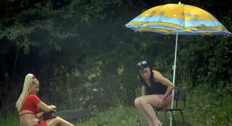 Прибраха 15 полуголи проститутки от пътя Бургас-Варна Прибраха 15 полуголи проститутки от пътя Бургас-Варна