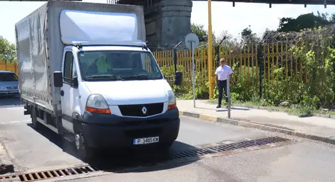 Георги Георгиев инспектира системата за биосигурност на Дунав мост при Русе