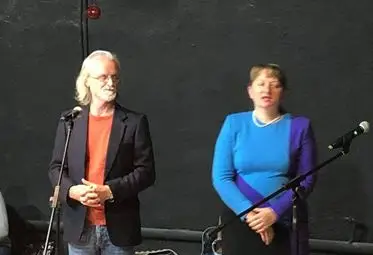 Председателят на сдружението Дейвид Бисет прие наградата на &bdquo;Еквилибриум&ldquo;.   Снимка: &bdquo;Еквилибриум&ldquo;