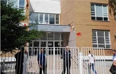 Два часа психиатри и психолози разговаряха със съучениците на Георги