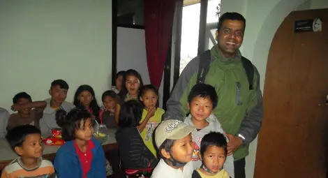 Кхем Шивакоти от Непал:  Молете се на Бог да спаси хората!