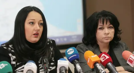 Лиляна Павлова: Поетапно освобождаваме главните пътни артерии