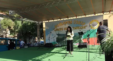 &bdquo;Ценово пее и танцува&ldquo; събра над 800 самодейци от цялата страна