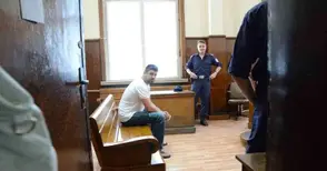 7 години затвор за обира на златарски магазин в центъра