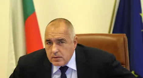 Борисов разпореди на областните управители да контролират почистването на снега