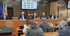 Общинските съветници в Русе приеха всички точки от дневния си ред с изключение на отчета на обществения посредник