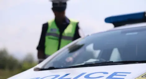 Пиян младеж без книжка засечен в кола с чужд номер на Разпети петък