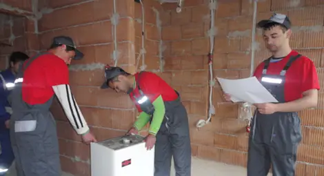 &bdquo;Овергаз&ldquo; подготвя ученици за газови техници и те редовно печелят национални състезания. 		 Снимка: Личен архив