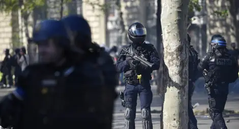 Задържаха заподозрени за подготвяне на атентат във Франция