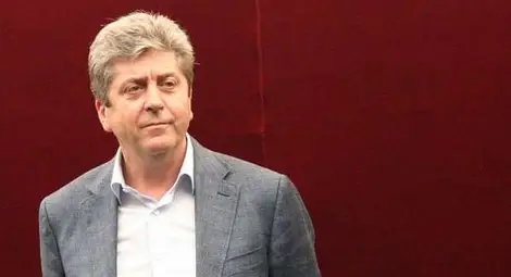 Първанов захапа "посветената" върхушка на "Позитано", ще прави дискусионни форуми Първанов захапа "посветената" върхушка на "Позитано", ще прави дискусионни форуми