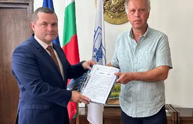 Пенчо Милков се срещна с представители на фондация &bdquo;Захари Стоянов&ldquo; по повод реставрацията на гробницата на възрожденеца