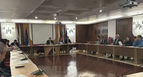 Общественият съвет по икономически въпроси обсъди актуални теми за развитието на Русе Общественият съвет по икономически въпроси обсъди актуални теми за развитието на Русе