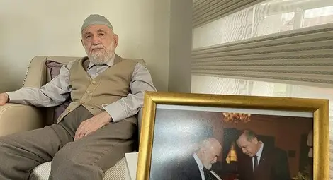 Роден в Русе учител си спомня за ученика си Ердоган: Сядаше на първия ред и слушаше много внимателно