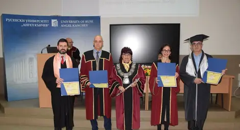 Над 50 хиляди студенти с дипломи от Русенския университет за 80 години