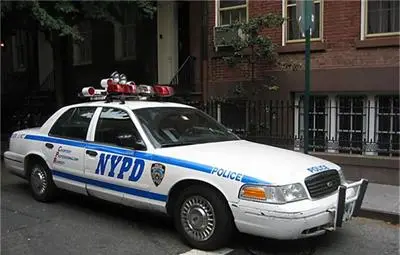 Сериен убиец реже крайниците на жени в Ню Йорк Сериен убиец реже крайниците на жени в Ню Йорк