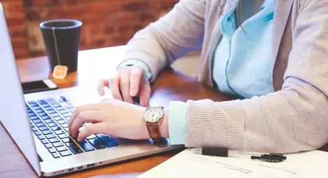 Жени след майчинство &ndash; дискриминирани, със "замразени" заплати