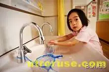 Едва 5% от хората си миели ръцете правилно