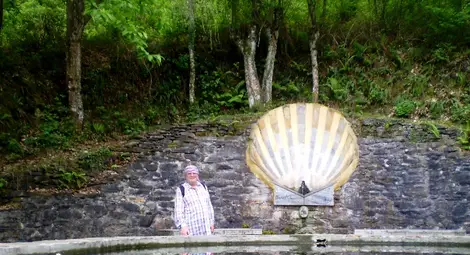 Мидата - най-известният символ на пилигримите по пътя Камино.                                                                      Снимки: Личен архивa