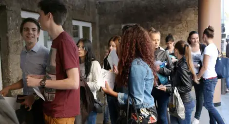 Колкото повече отличници, толкова по-ниски стипендии