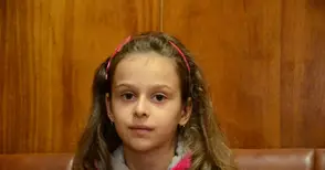 Два златни медала спечели  балеринка с първите си изяви