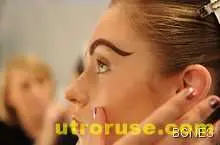 Гъстите вежди са по-модерни от всякога 