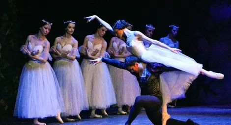 Класическата балетна приказка&nbsp; "Жизел" на русенска сцена