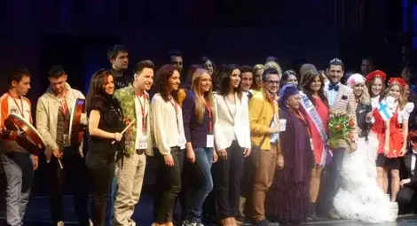 Над 1500 души пяха &bdquo;Само Шампиони&ldquo; в Амстердам