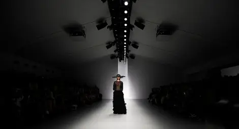 Черно и бяло ще доминират в модата следващата година Черно и бяло ще доминират в модата следващата година