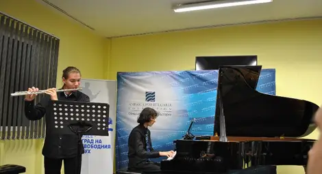 &bdquo;Америка за България&ldquo;:  Новият роял на Училището по изкуствата е доказателство, че мечтите се сбъдват