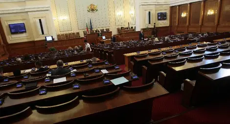 Депутатите приеха предложение на Вежди Рашидов 10% от приходите от хазарт да отидат за култура