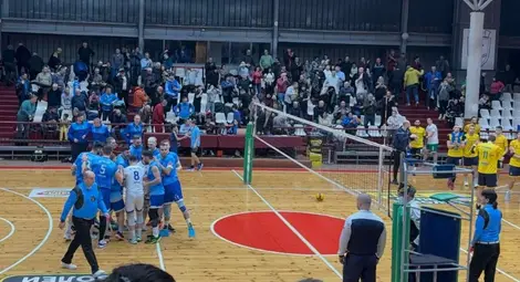 Волейболистите ще бият път до София в деня на мача си Волейболистите ще бият път до София в деня на мача си