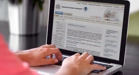 Над 61 000 клиенти на НАП в Русе и областта си спестяват опашките с персонален код