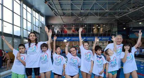 Златните рибки на Скури и фондация „Александър Русев“ с пореден успех - 12 медала от от Седмия национален турнир по адаптирано плуване /галерия/ Златните рибки на Скури и фондация „Александър Русев“ с пореден успех - 12 медала от от Седмия национален турнир по адаптирано плуване /галерия/