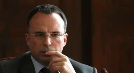 Обмислят как да ограничат продажбата на земеделска земя на чужденци без санкции от ЕС