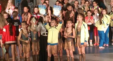 Поредни награди донесоха танцьорите от &bdquo;Фрийдъм&ldquo;