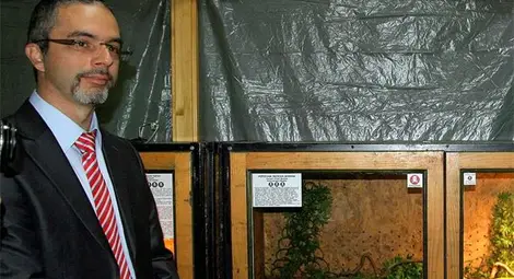 Изверги умориха 5 сепии, два октопода и задигнаха ценни риби от Природонаучния музей в Пловдив /галерия/