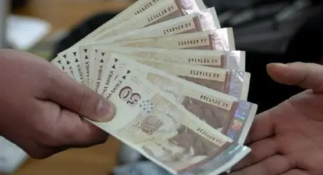 Всеки втори е готов  да почива на кредит